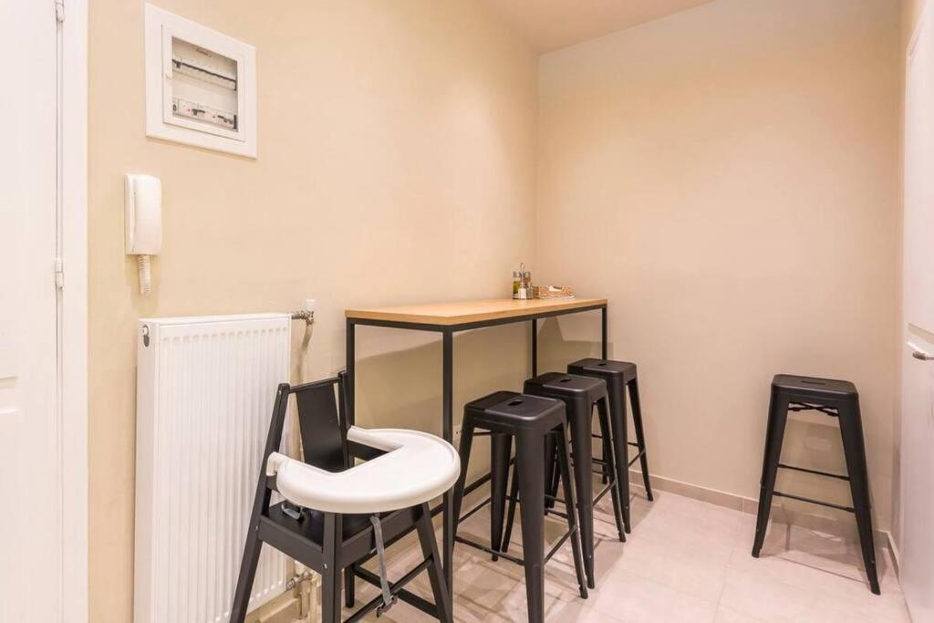 Syntagma H&B Apartment Ateny Zewnętrze zdjęcie
