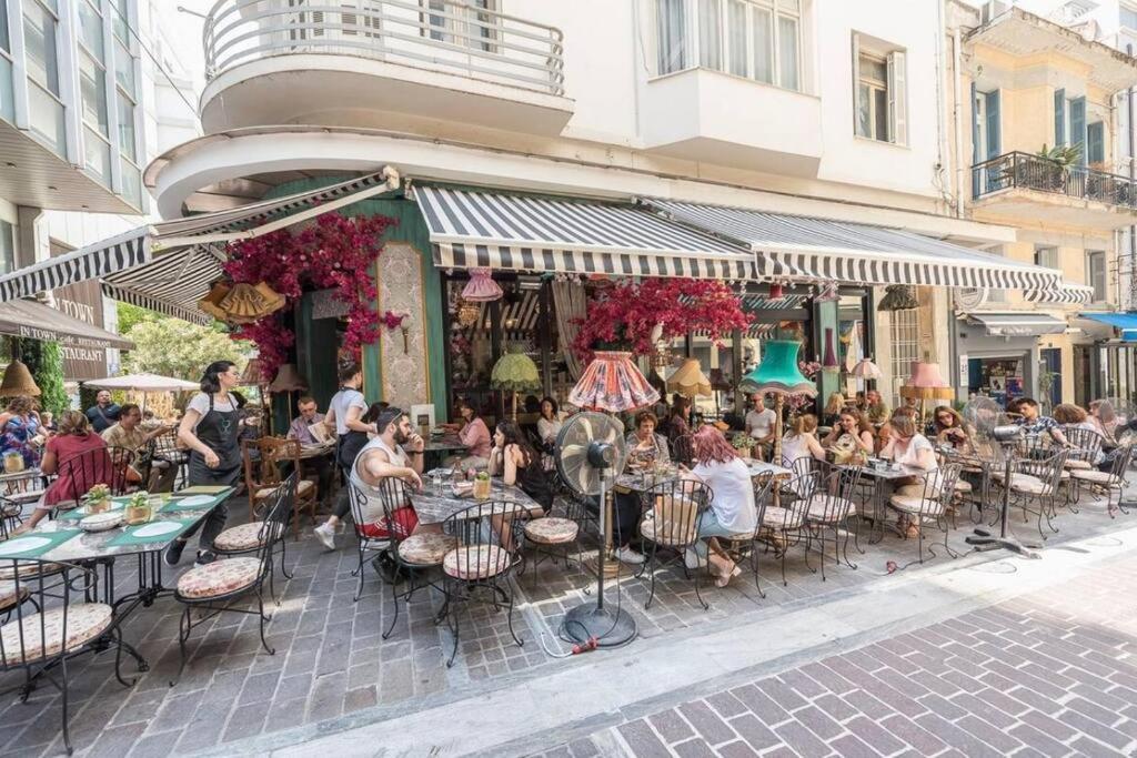 Syntagma H&B Apartment Ateny Zewnętrze zdjęcie